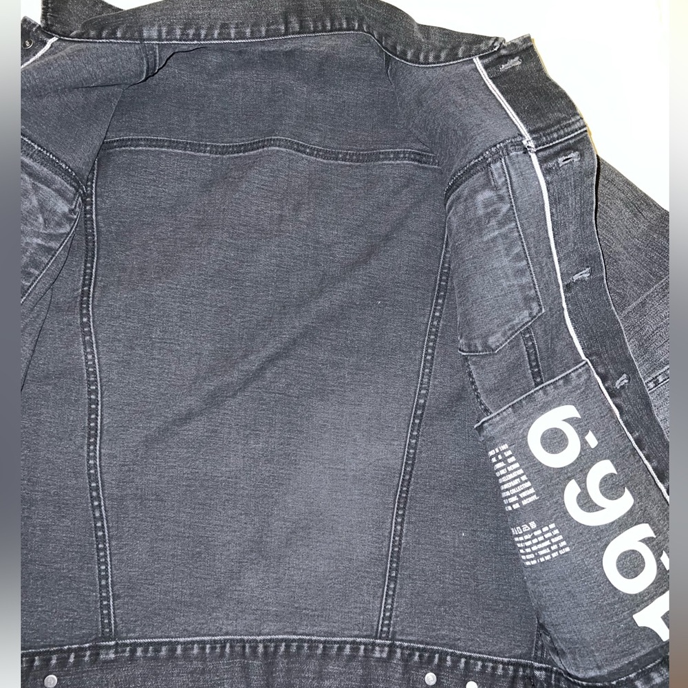 Gap Jean Jacket - image 4